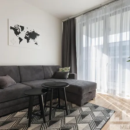 Millennium Union Apartman Varsó